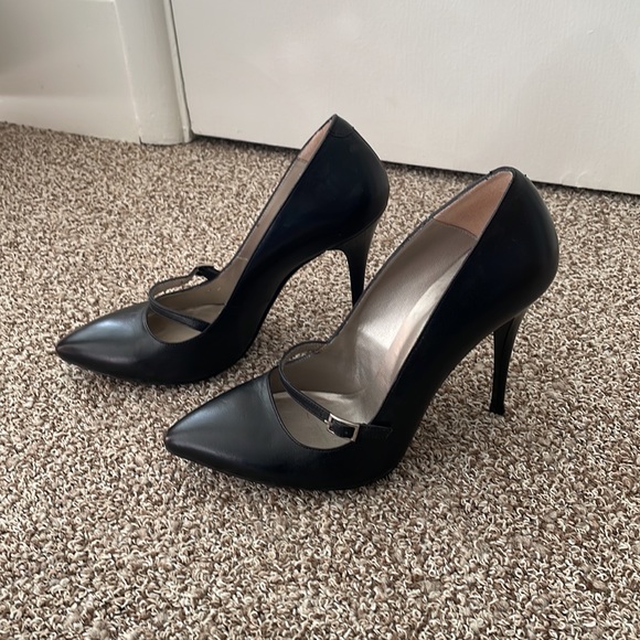 Mario Muzi Lightweight Black Heels with Buckle - Picture 3 of 7